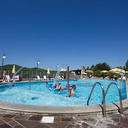 I Cancelli - Family Village 假日公园 3*