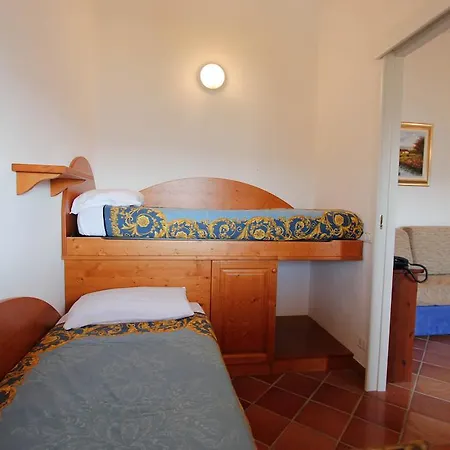 Holiday park Antico Borgo I Cancelli 3*