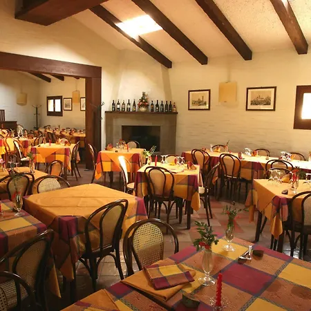 Antico Borgo I Cancelli Holiday park 3*